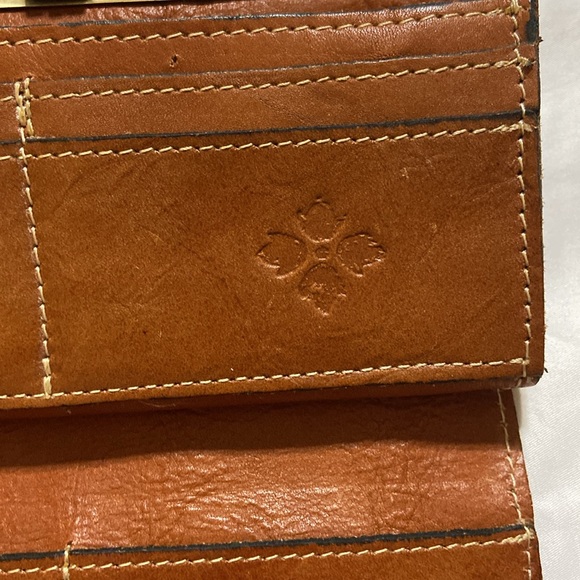 EUC Patricia Nash Cauchy Leather Frame Wallet Floral Print. - Picture 15 of 16